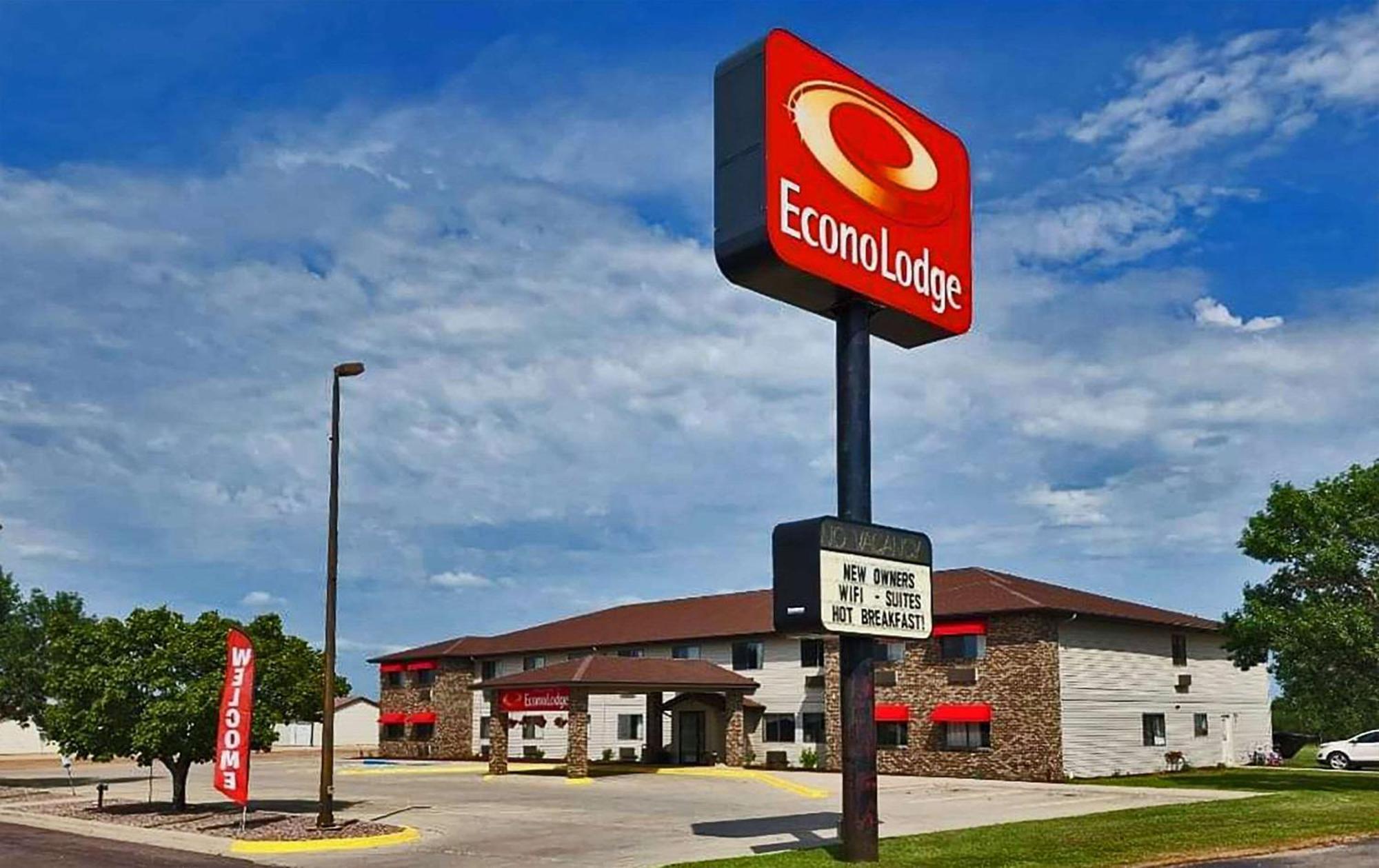 Econo Lodge Ortonville Buitenkant foto