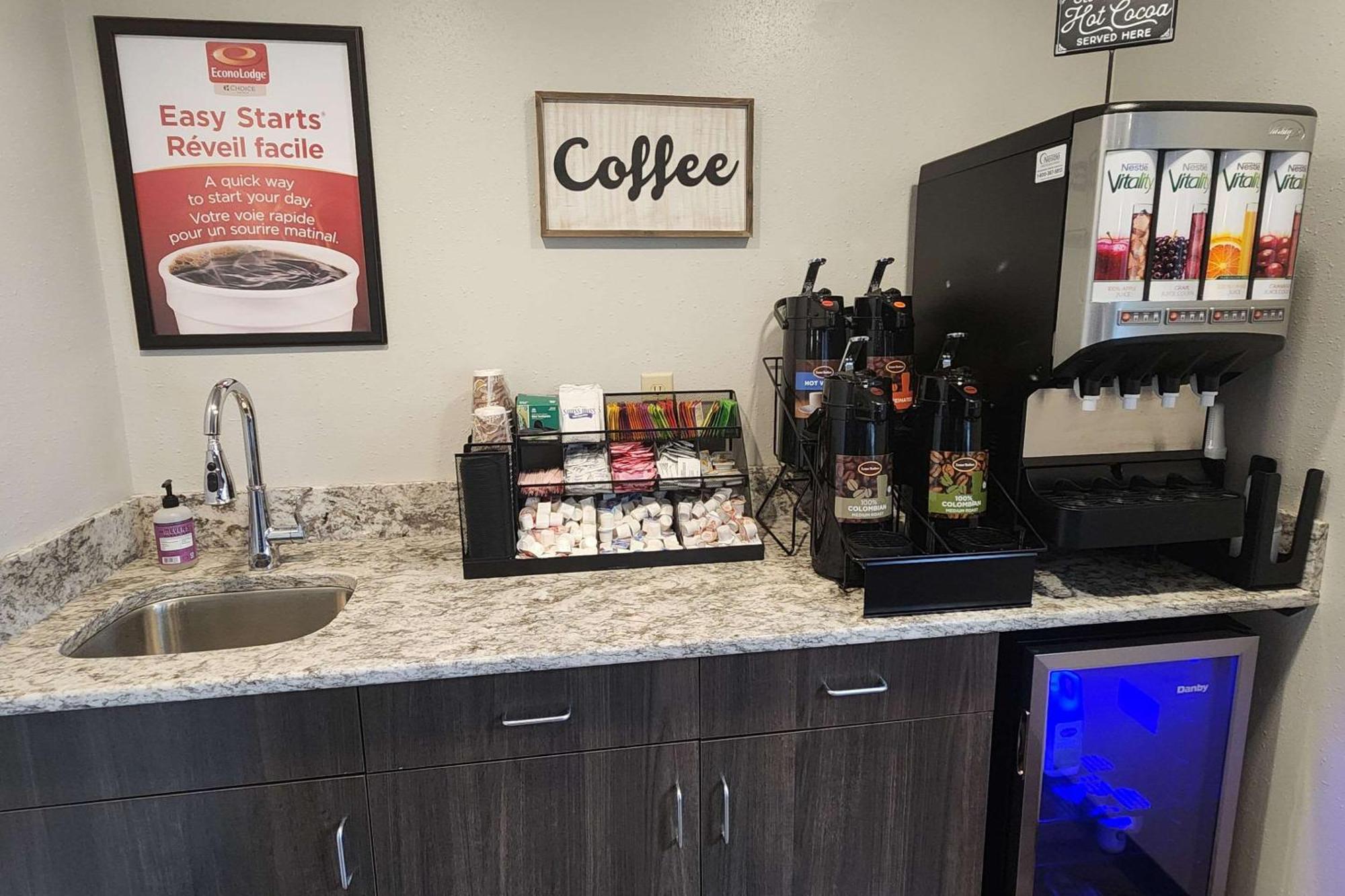 Econo Lodge Ortonville Buitenkant foto