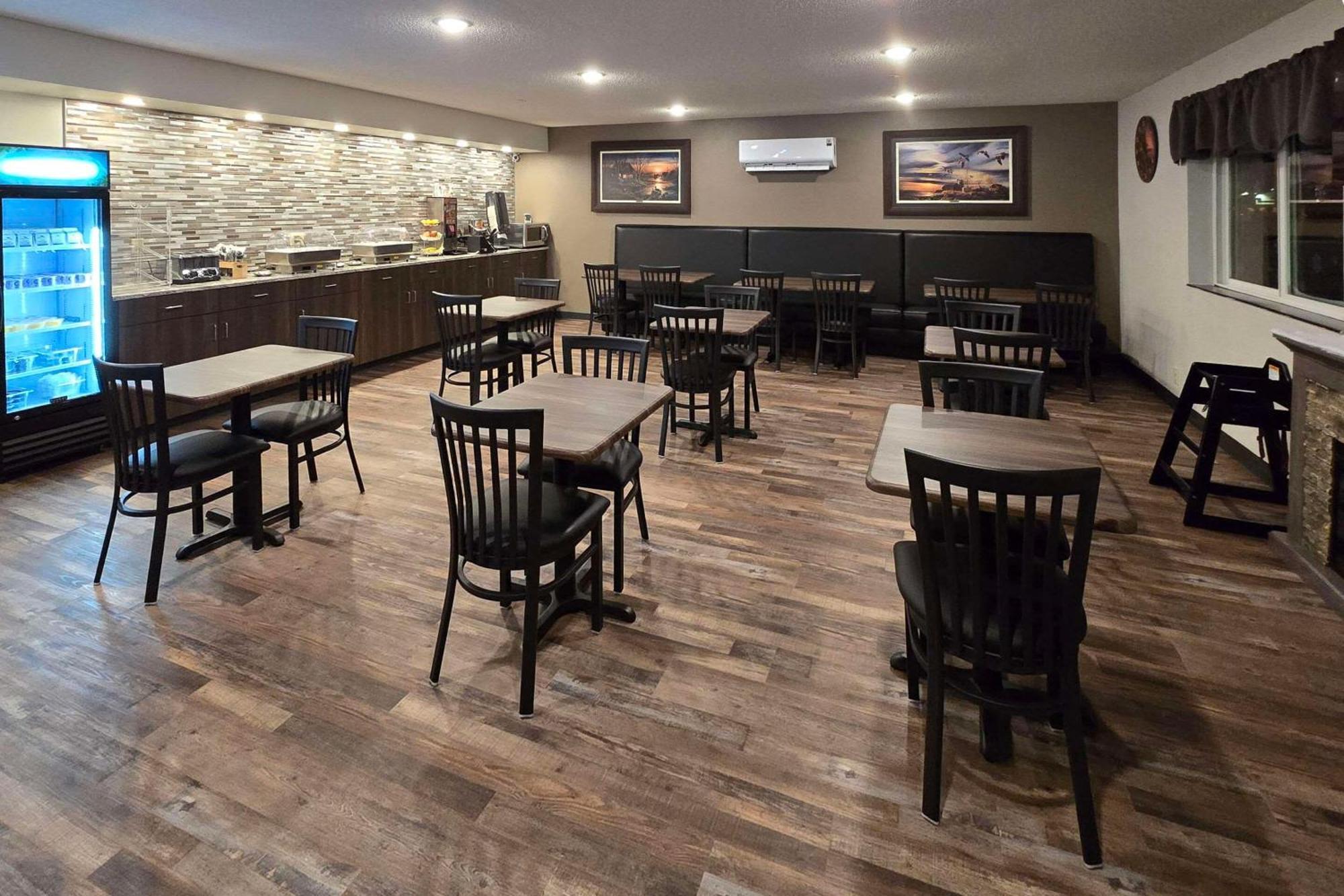Econo Lodge Ortonville Buitenkant foto